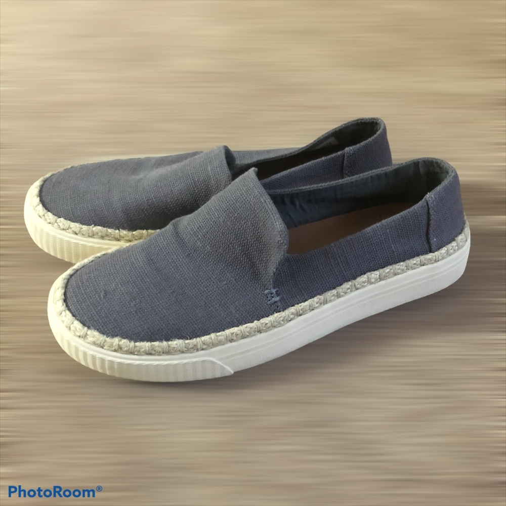 Toms Sunset Slip on’s Size 6.5 NWOT